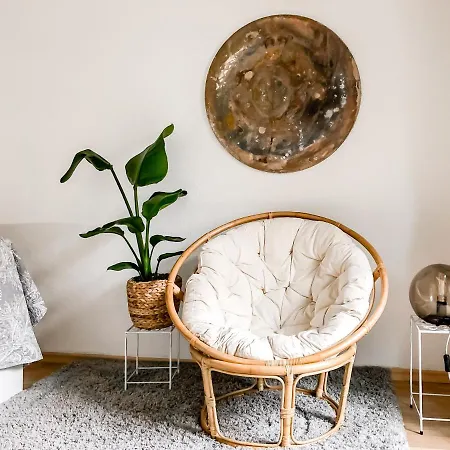 Studio Near Altstadt /W Workspace, Feng-Shui & Art Вюрцбург Экстерьер фото
